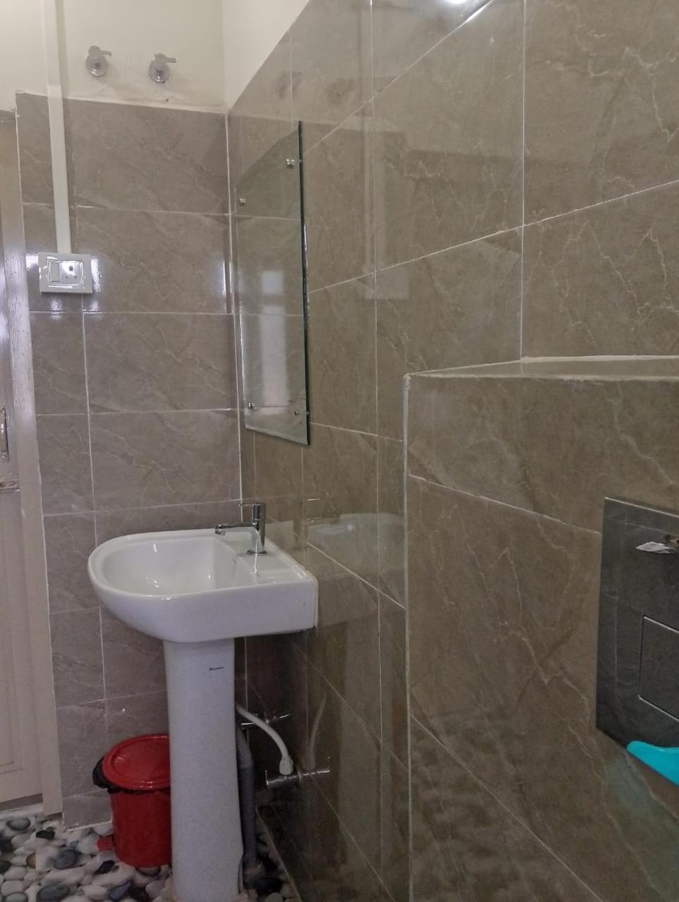 Hotel Bhargav Gauháti Kültér fotó